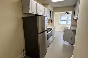 224 Long Ln, Upper Darby, PA 19082 - Photo 6