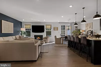 329 Ponds Edge Drive, Media, PA 19063 - Photo 2