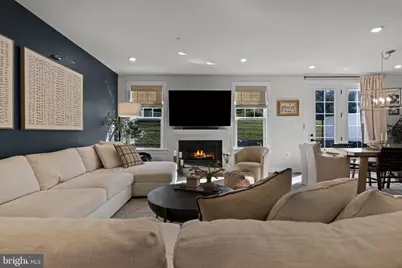 329 Ponds Edge Drive, Media, PA 19063 - Photo 4