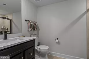 329 Ponds Edge Dr, Media, PA 19063 - Photo 36