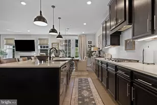 329 Ponds Edge Dr, Media, PA 19063 - Photo 10