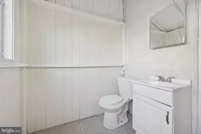 107 S Keystone Avenue, Upper Darby, PA 19082 - Photo 14