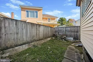 107 S Keystone Ave, Upper Darby, PA 19082 - Photo 16