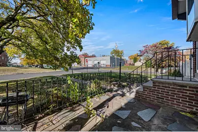 900 Maple Avenue, Glenolden, PA 19036 - Photo 2