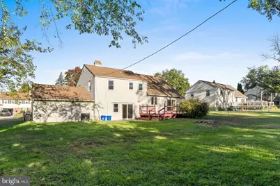 18 Cobblestone Lane, Aston, PA 19014 - Photo 16