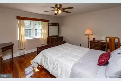 6 N Lexington Avenue, Havertown, PA 19083 - Photo 28