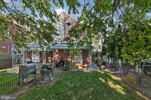 82 Marple Ave, Clifton Heights, PA 19018 - Photo 1