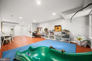 102 Dundee Mills Ln, Wallingford, PA 19086 - Photo 34