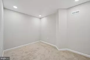 1339 Green St, Marcus Hook, PA 19061 - Photo 16