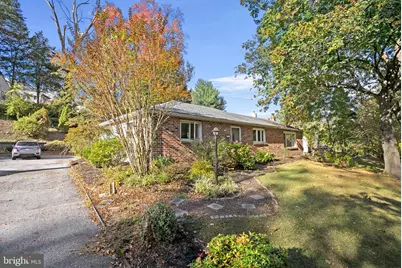 123 E Knowlton Road, Media, PA 19063 - Photo 2