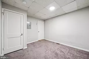 271 N Wycombe Ave, Lansdowne, PA 19050 - Photo 14