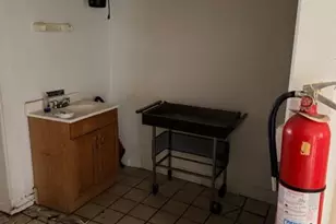 308 Market St, Marcus Hook, PA 19061 - Photo 18