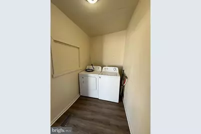 1001 W 7th Street, Chester, PA 19013 - Photo 8