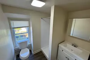 1001 W 7th St, Chester, PA 19013 - Photo 6