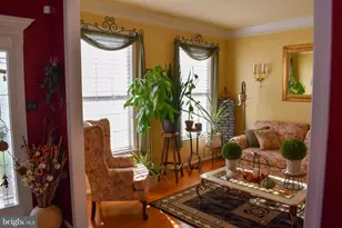 72 Overlook Cir, Garnet Valley, PA 19060 - Photo 4