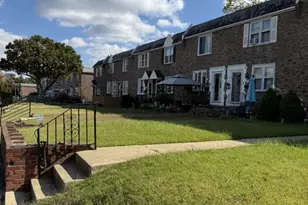 422 Rively Ave, Darby, PA 19023 - Photo 4