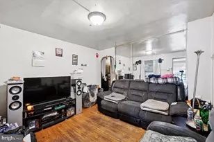 331 N 10th St, Darby, PA 19023 - Photo 2