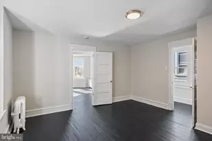 2003 Edgmont Ave, Chester, PA 19013 - Photo 32