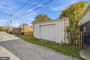3320 W 3rd St, Marcus Hook, PA 19061 - Photo 32