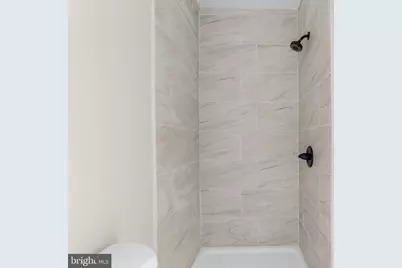 3320 W 3rd Street, Marcus Hook, PA 19061 - Photo 14