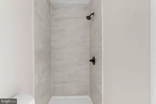 3320 W 3rd St, Marcus Hook, PA 19061 - Photo 14