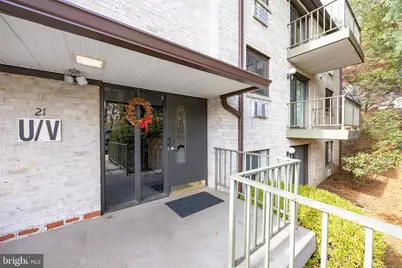 21 Dougherty Boulevard #V1, Glen Mills, PA 19342 - Photo 4