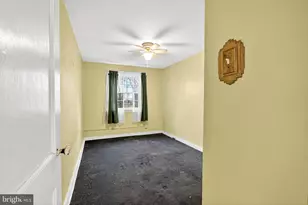 252 N 9th St, Darby, PA 19023 - Photo 14