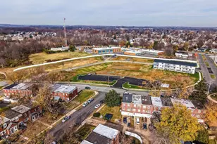 1300 Rainer Rd, Brookhaven, PA 19015 - Photo 34