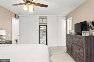 2201 Aspen Cir, Springfield, PA 19064 - Photo 10