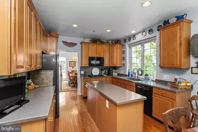 121 Camelot Lane, Newtown Square, PA 19073 - Photo 8