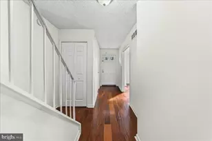 183 Bishop Dr, Aston, PA 19014 - Photo 2