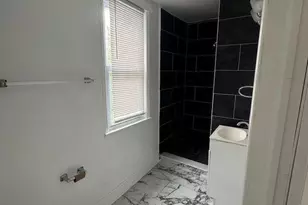 224 E 24th St, Chester, PA 19013 - Photo 12