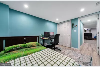 945 Fariston Drive, Drexel Hill, PA 19026 - Photo 26