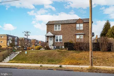 945 Fariston Drive, Drexel Hill, PA 19026 - Photo 2