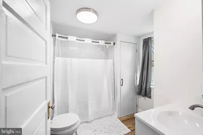 12 Plaza Street, Marcus Hook, PA 19061 - Photo 20