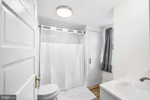 12 Plaza St, Marcus Hook, PA 19061 - Photo 20