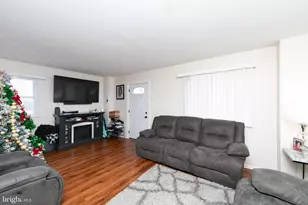 804 Felton Ave, Sharon Hill, PA 19079 - Photo 6