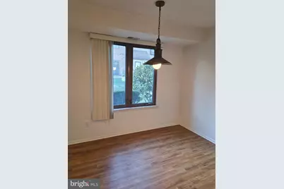 109 Village Chatham #109, Ardmore, PA 19003 - Photo 8