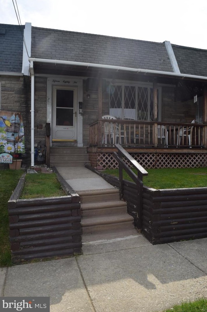 1582 Summit St, Boothwyn, PA 19061