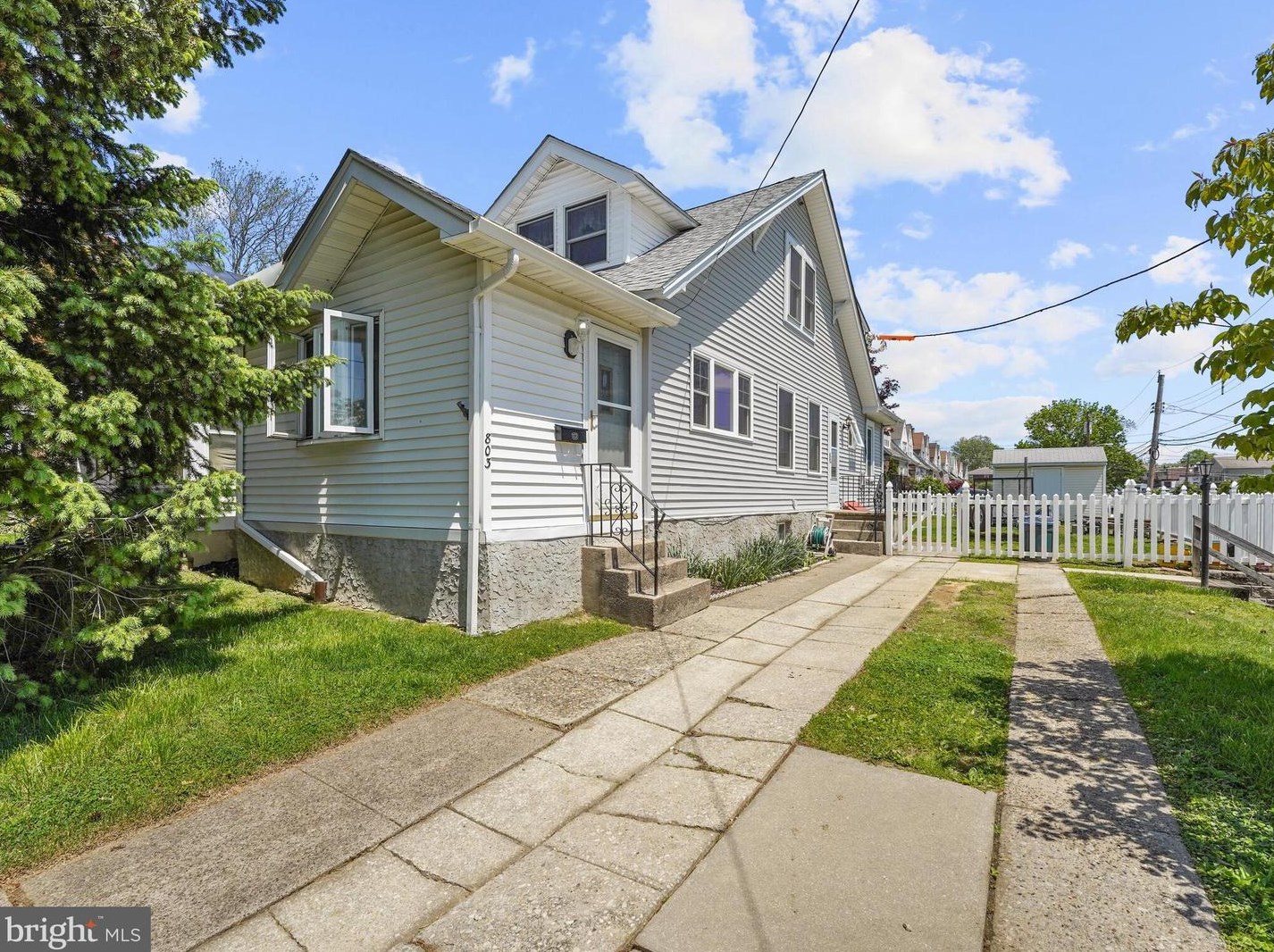 803 Summit Ave, Prospect Park, PA 19076