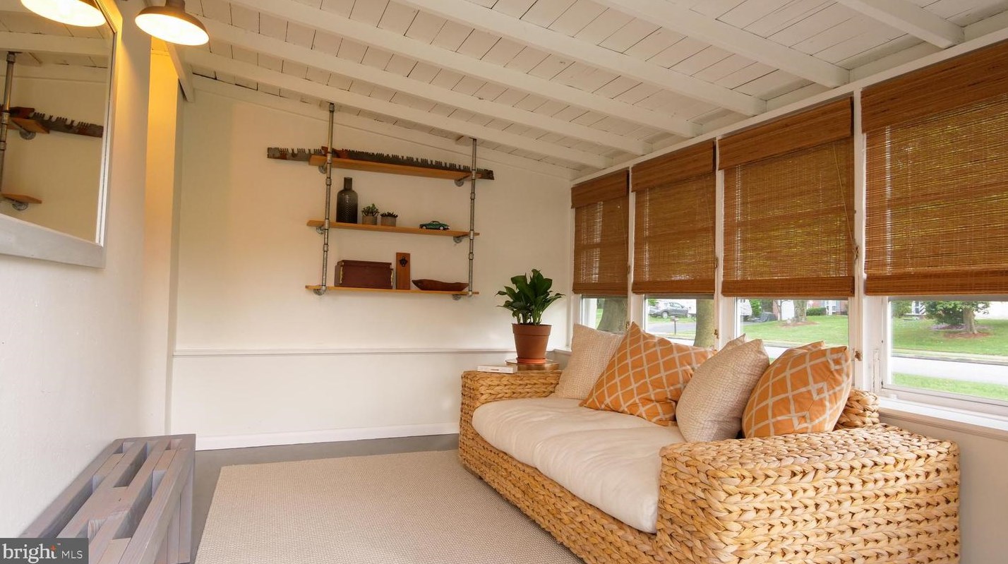 4015 Bethel Rd, Boothwyn, PA 19061