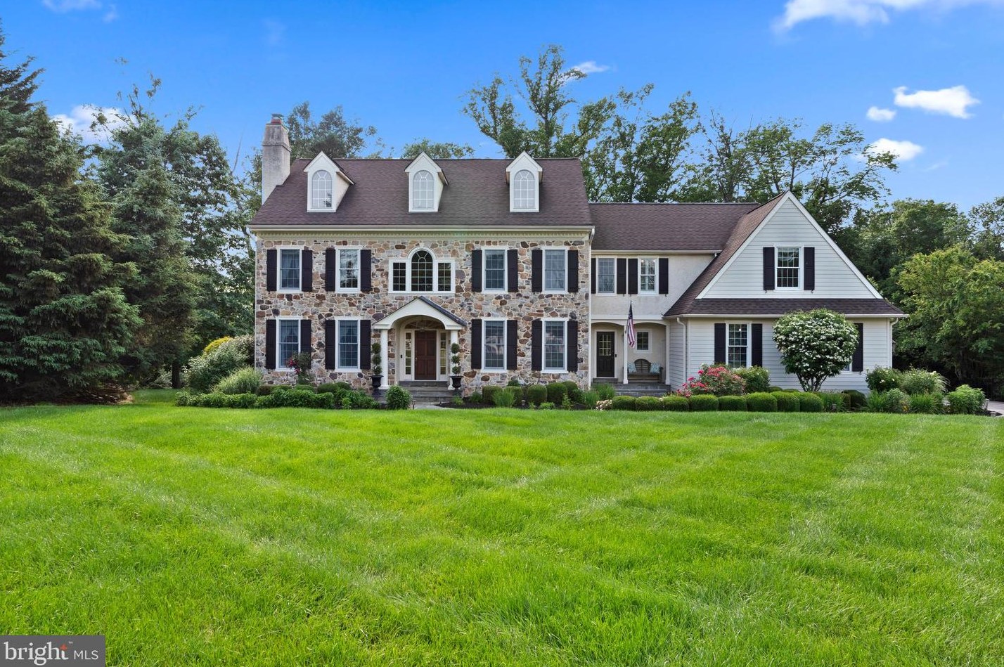 1060 Tyler Dr, Newtown Square, PA 19073