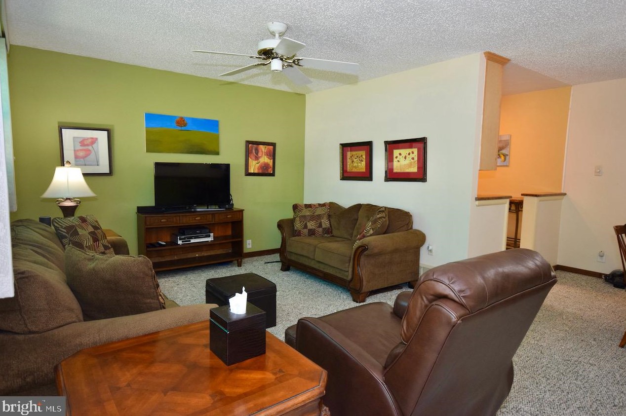 1007 12th Ave, Prospect Park, PA 19076