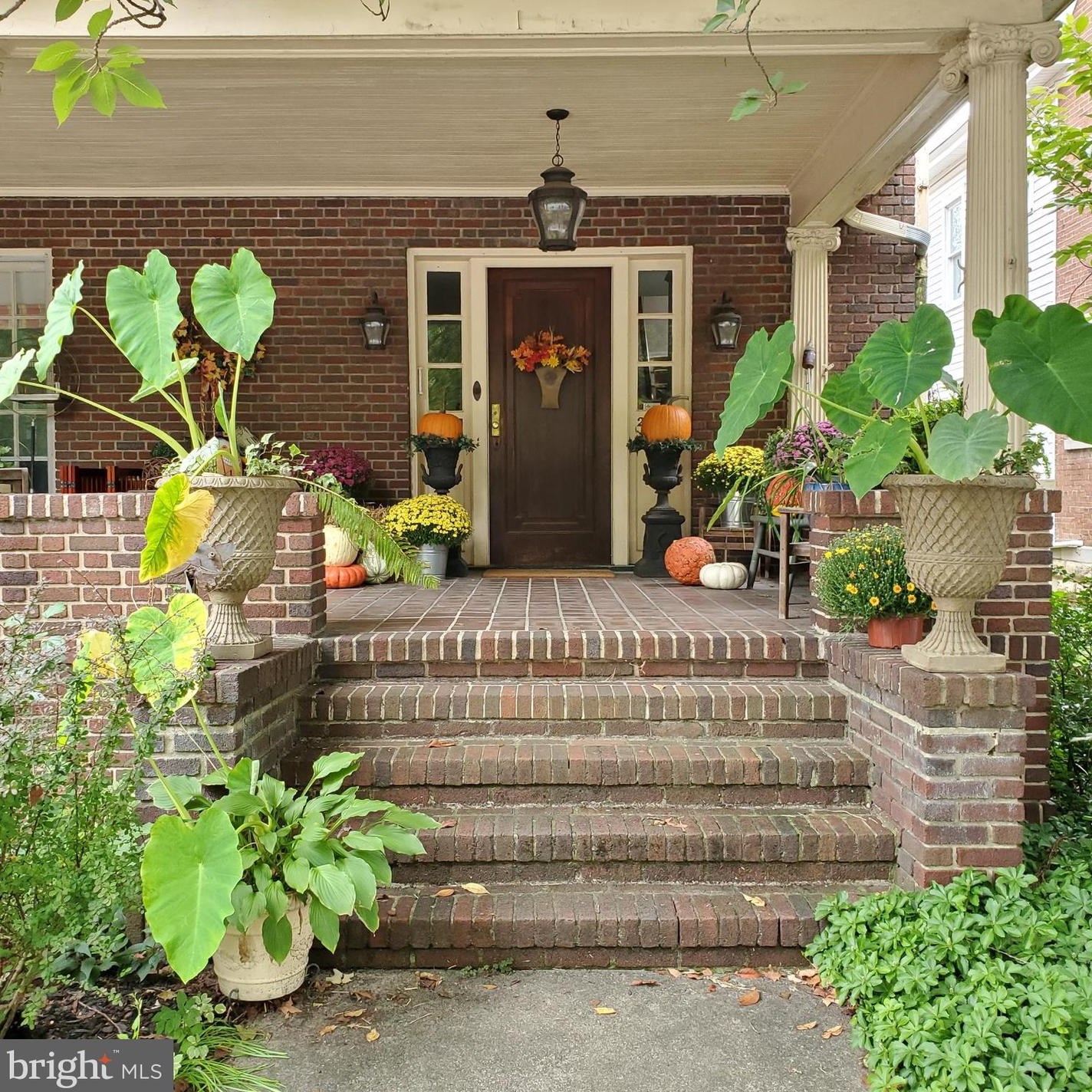 228 Philadelphia Ave, Roadside, PA 17268-2618