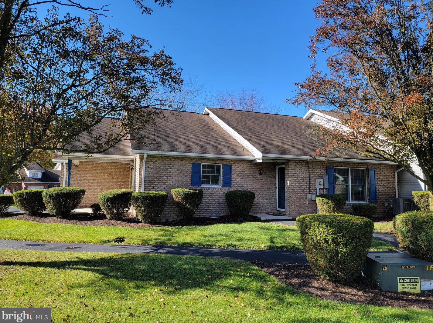 337 Stonegate Cir, Chambersburg, PA 17201-4521