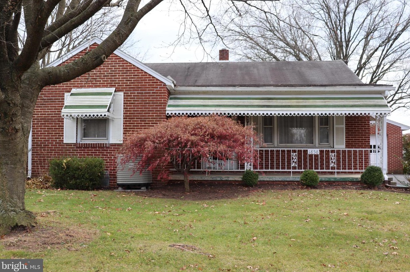 1858 Scotland Ave, Chambersburg, PA 17201-1404