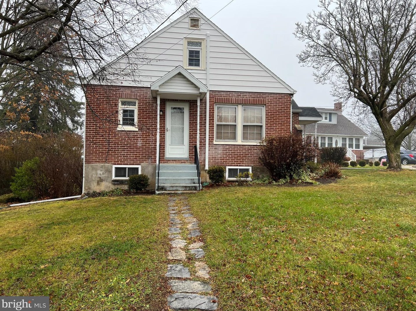 2 Steiger Ave, Dickey, PA 17236-1112