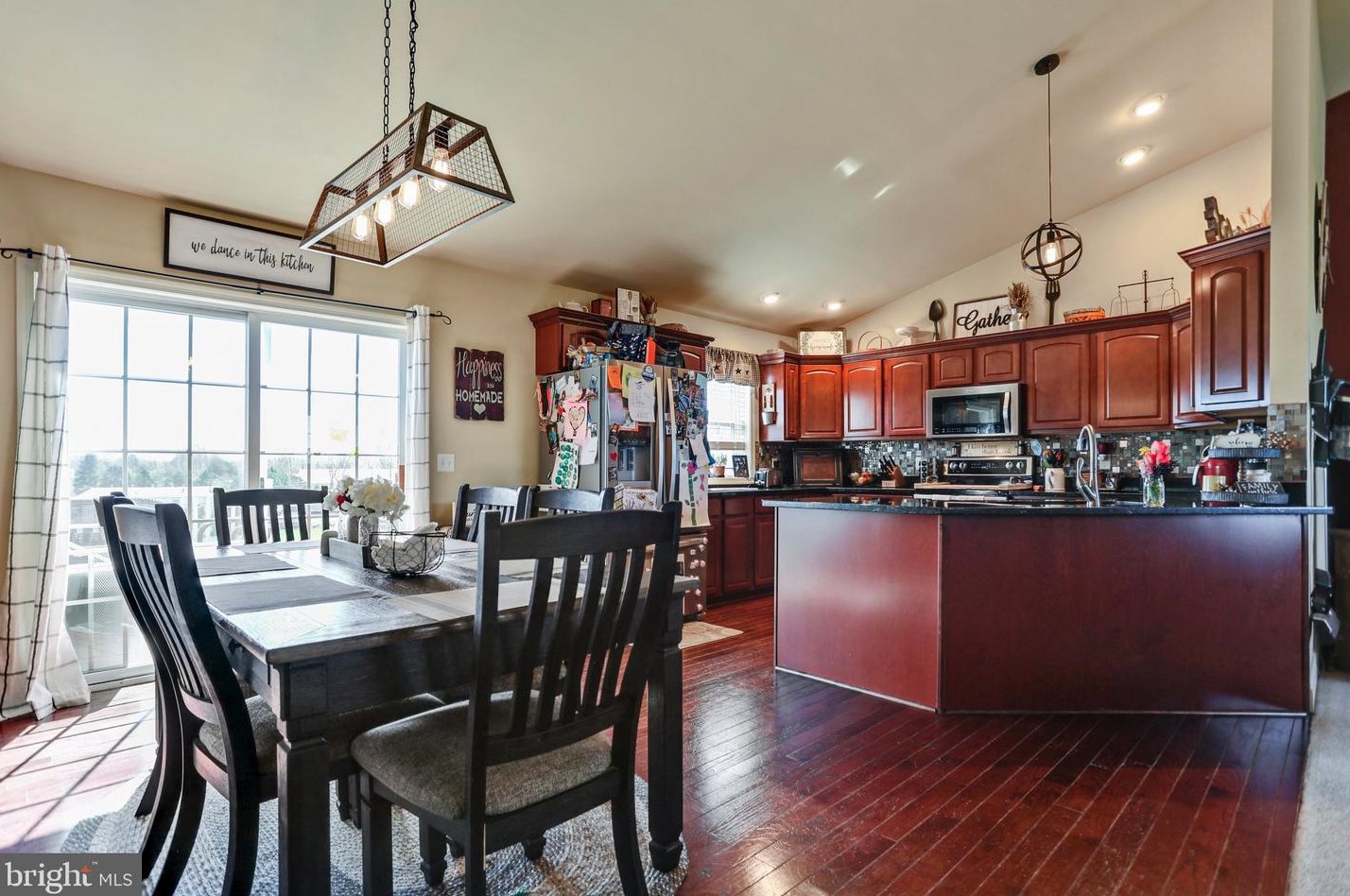 6000 Betteker Ln, Saint Thomas, PA 17252-9404