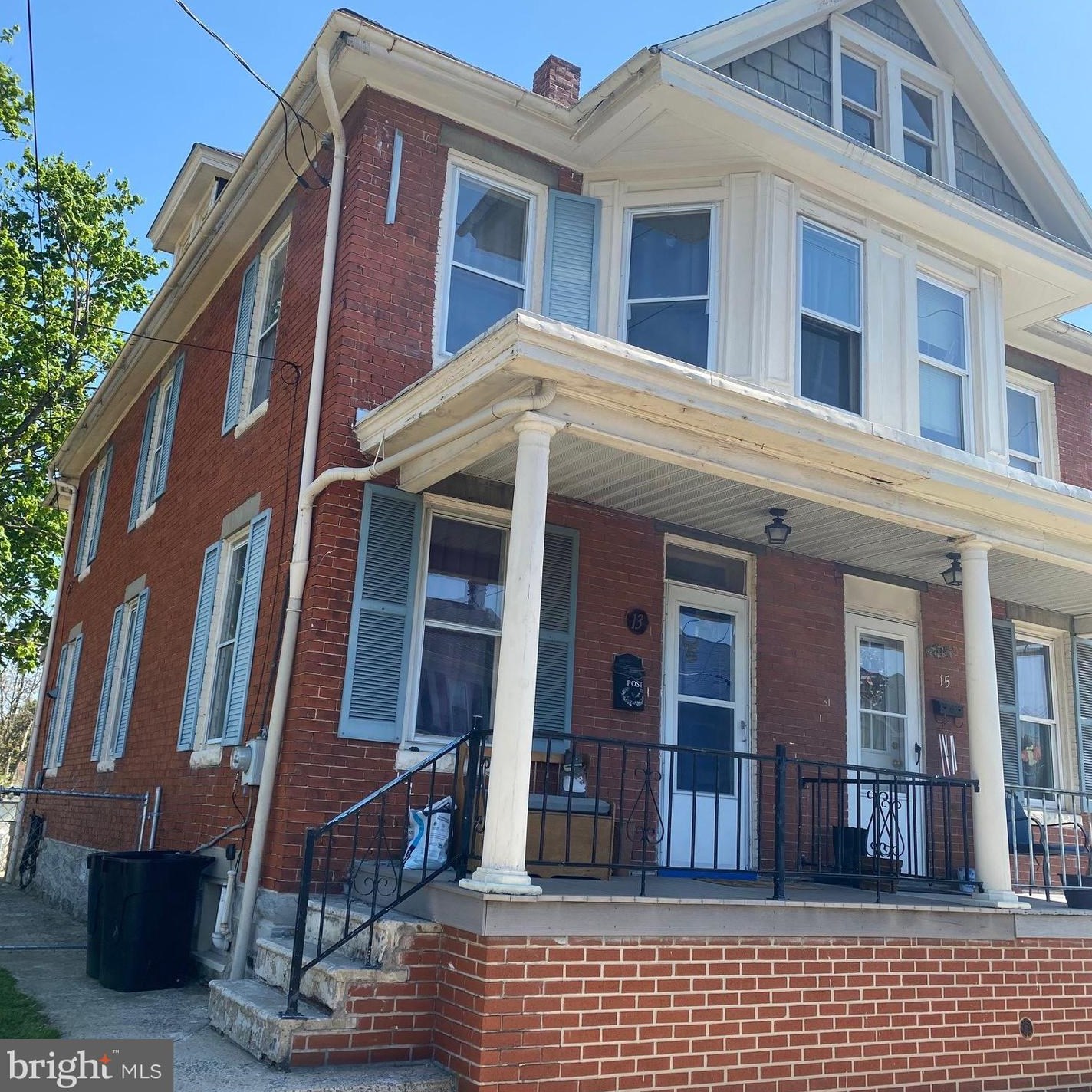13 5th St, Roadside, PA 17268-2003