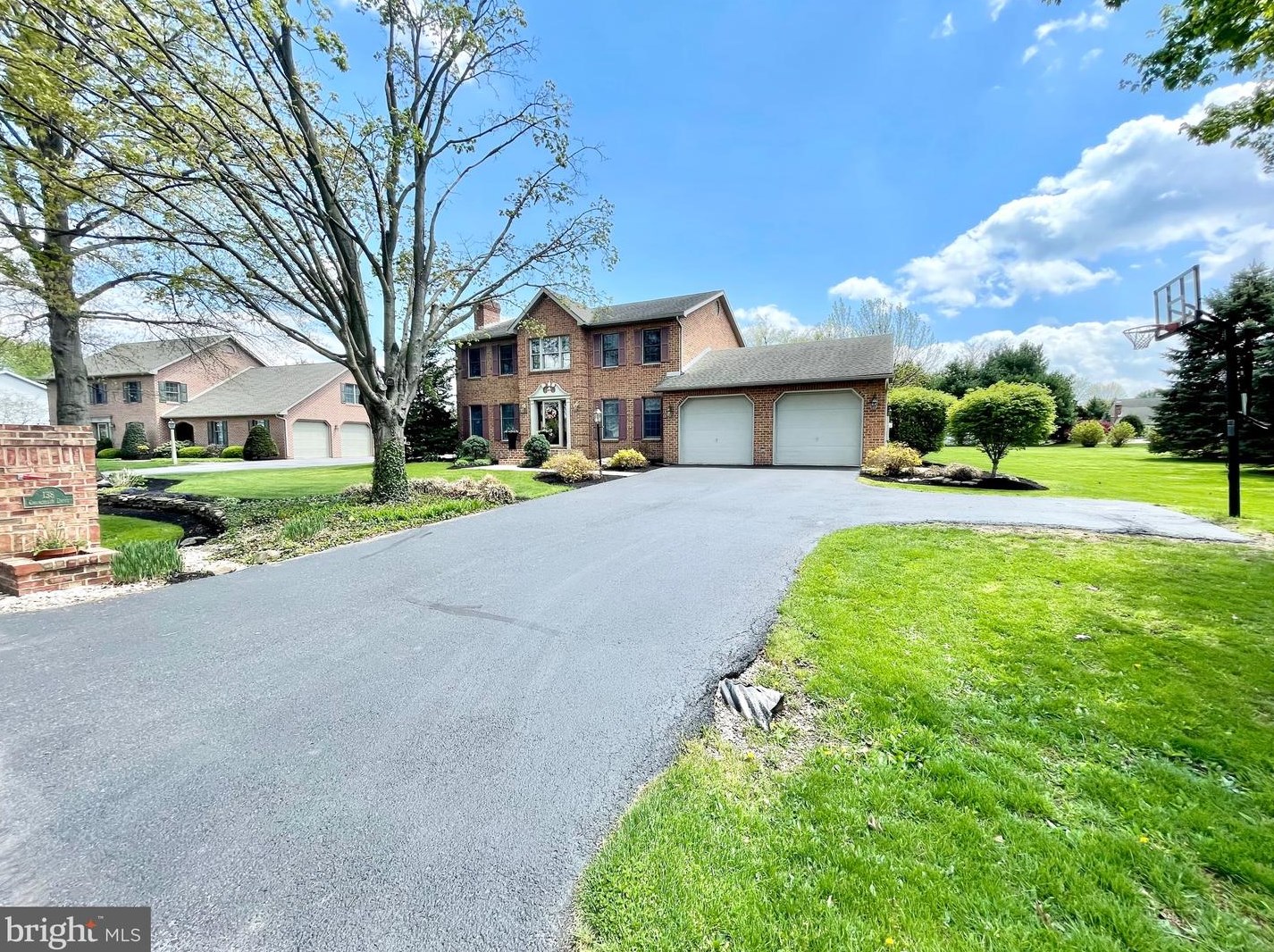 138 Chancellor Dr, Chambersburg, PA 17201-3903